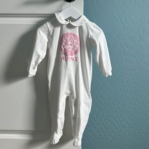 Authentic Versace baby girl baby grow 🎀 like new! 🎀